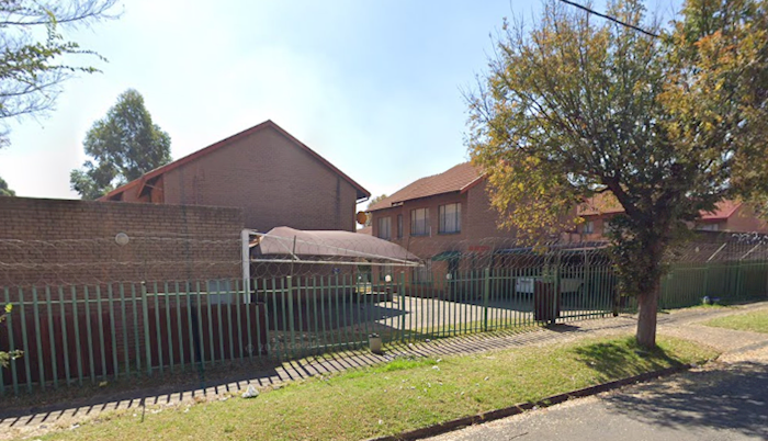 77 Bertha Street, Section 1 ALICANTE, Turffontein, Gauteng , Sudáfrica