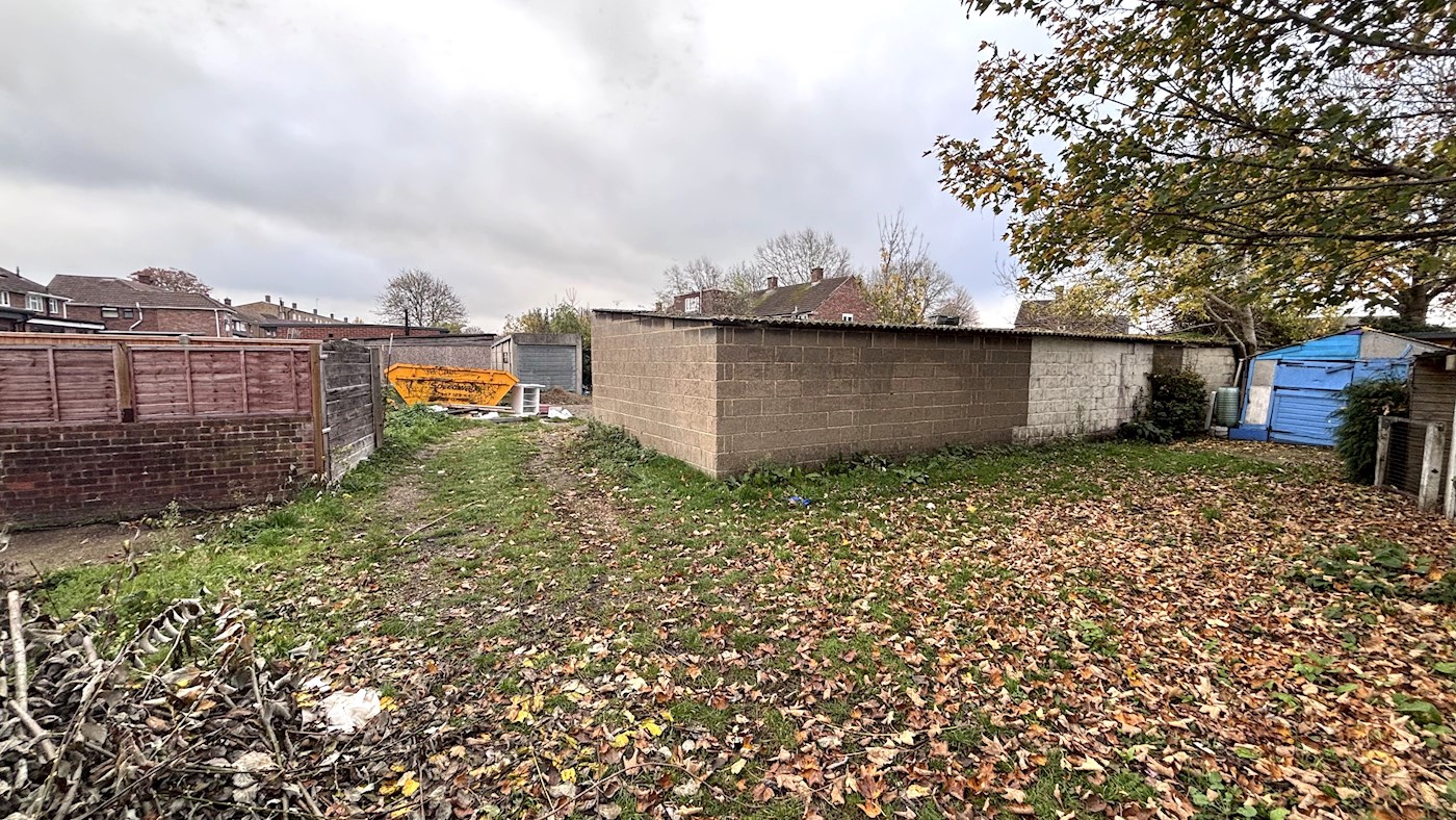 Garage Compound at The Cherries, Slough, SL2 5TR