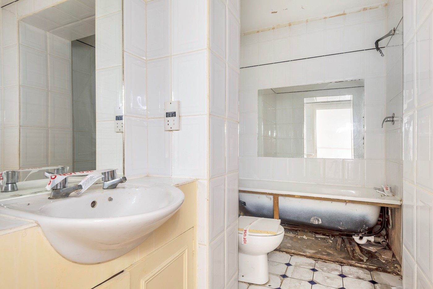122A Westbourne Terrace, London, W2 6QJ
