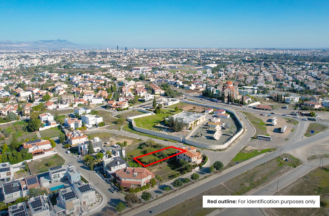 Residential plot in Lakatamia, Nicosia 1/6