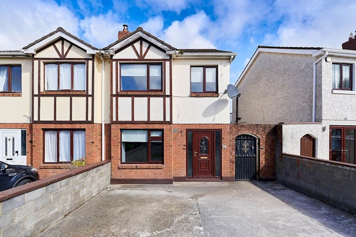 38 Pinebrook Vale, Clonsilla, Dublin 15, Ireland