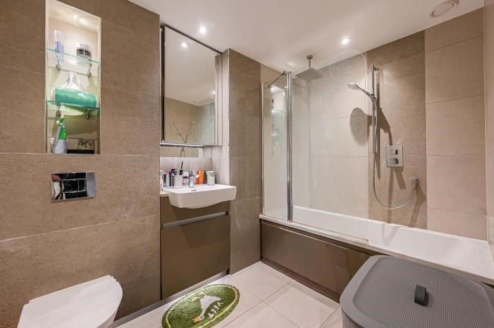 Judde House, Duke of Wellington Avenue, London, SE18