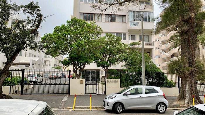 105 Dunhof Flats, 12 Hall Road, Sea Point, Cape Town, South Africa