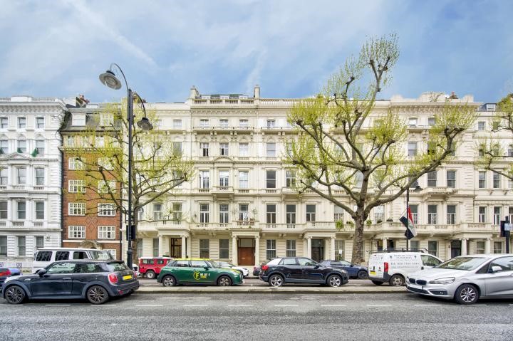 Queens Gate, London, SW7