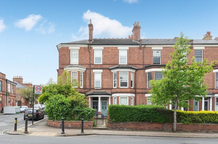 52A Forest Hill Road, London, SE22 0RR 1/14