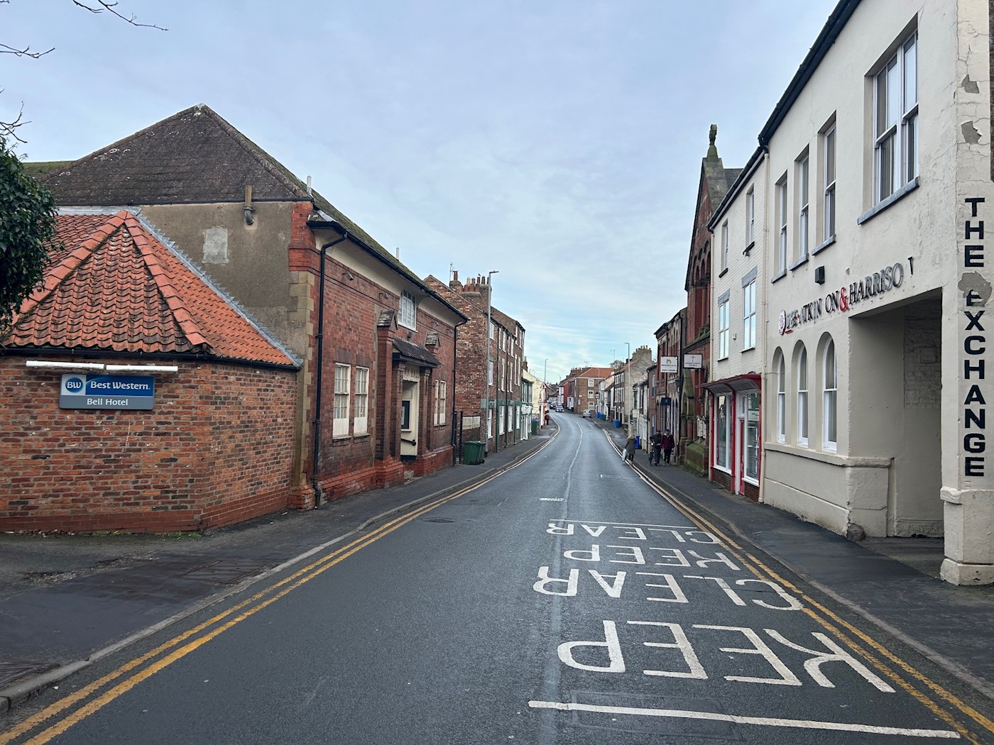 Bell & Spa Hotel, 46 Market Place, Driffield, YO25 6AN