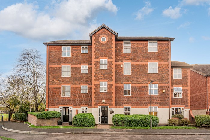 Gunnell Court, 16 Appleton Square, Mitcham, Surrey, CR4, Ηνωμένο Βασίλειο