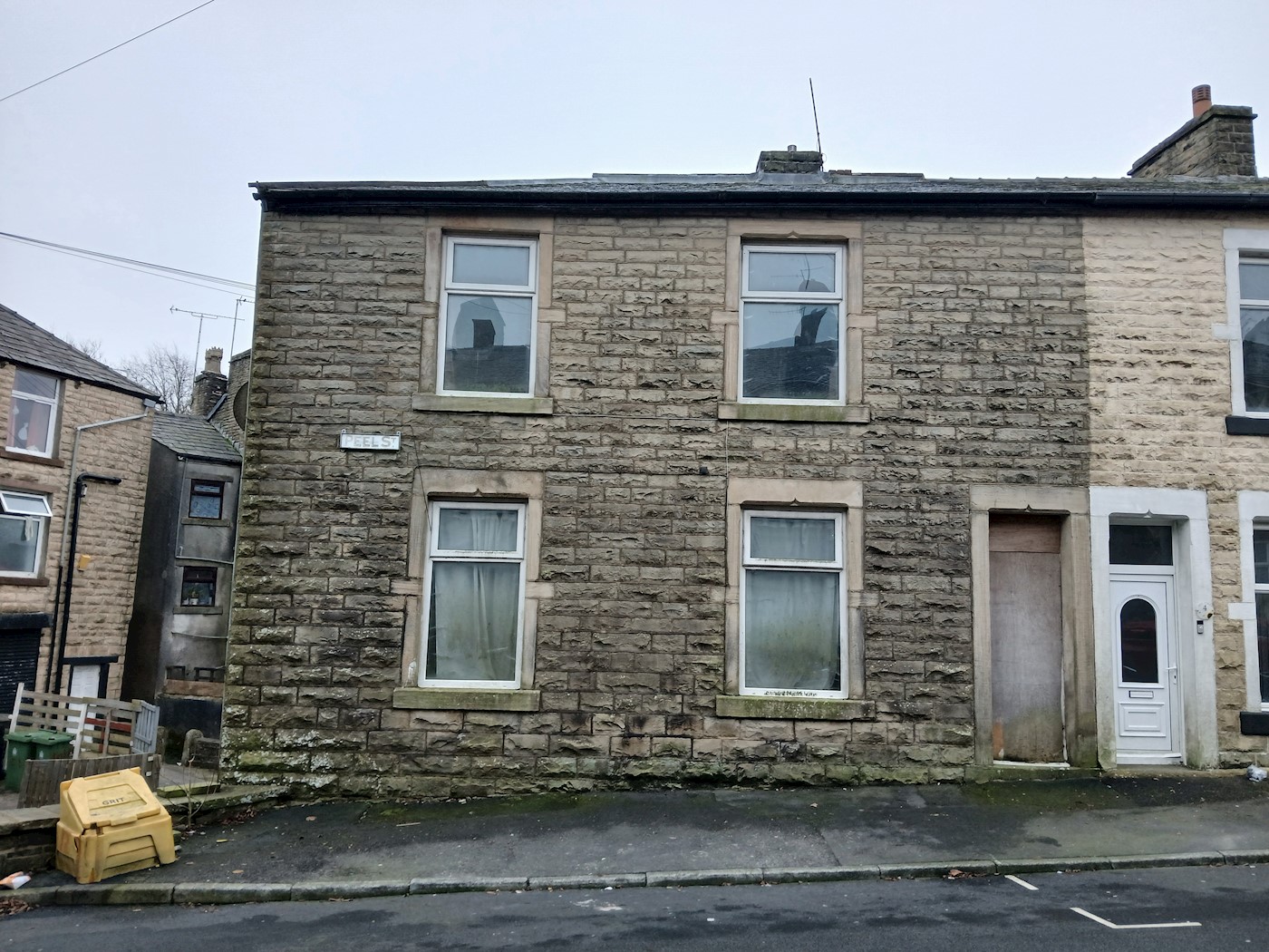 2 Peel Street, Haslingden, Rossendale, BB4 5DZ 1/5