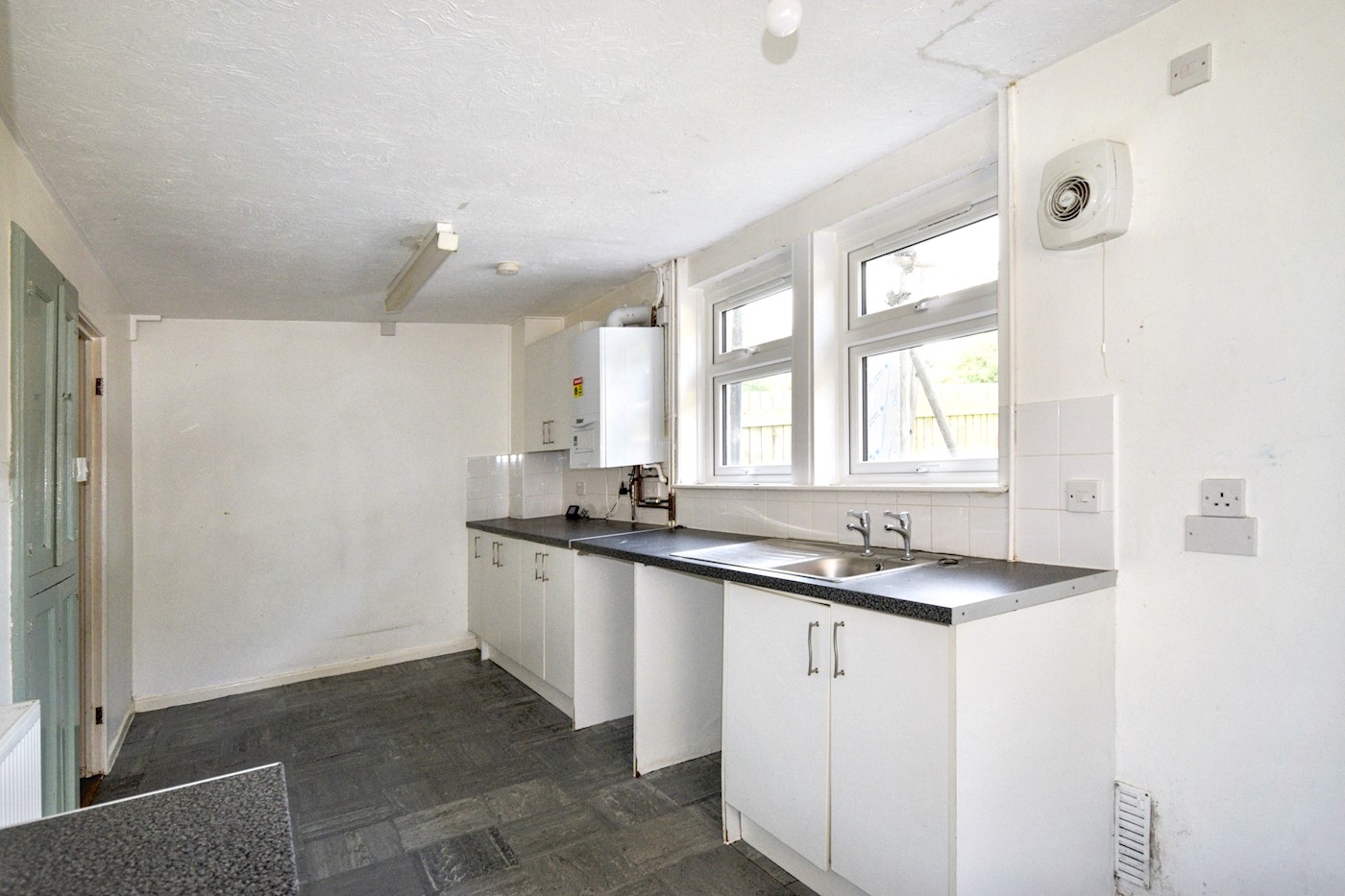 70 St Marys Close, Trimley St Mary, Felixstowe, IP11 0TX