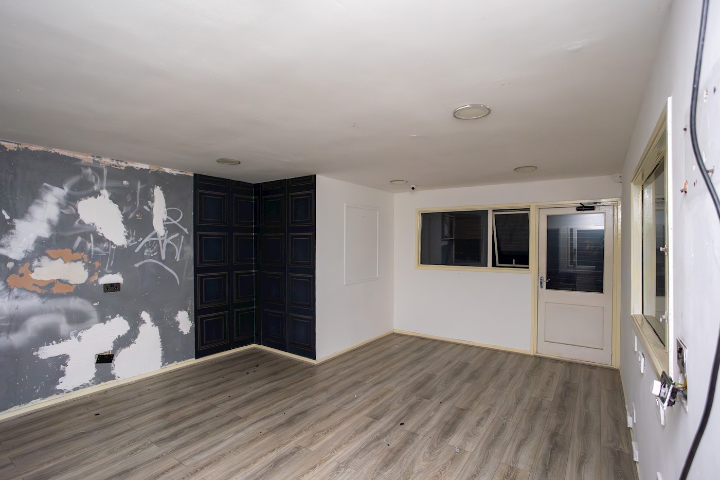 23 Marsh Hill & 35 Dallas Road, Erdington, Birmingham, B23 7DS