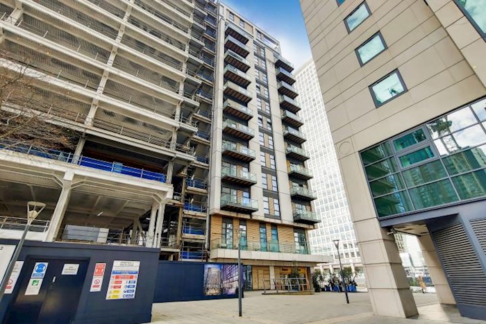 Flat 11 Discovery Dock Apartments West, 2 South Quay Square, London, E14, United Kingdom