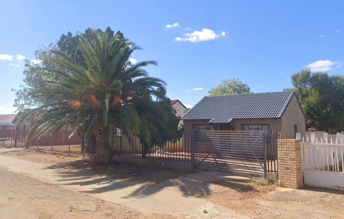 2230 Matotle Street, ERF 2230, Mmabatho-8, North West, South Africa 1/1