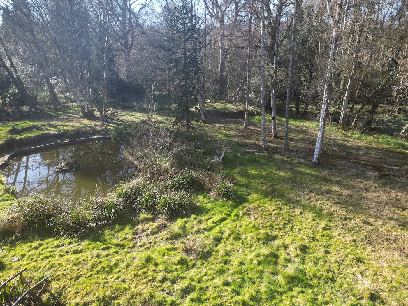 Brook Nook, Lake View Road, Felbridge, East Grinstead, RH19 2QF