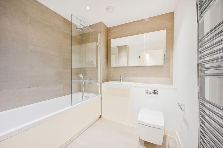 3 Redwell House, Singapore Road, London, W13