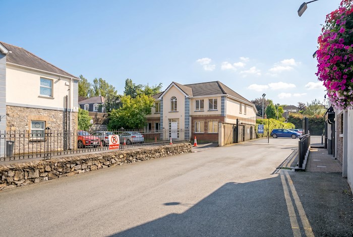 3 & 6 Ardfield Court, Old Lucan Road, Lucan, Co. Dublin, Ireland