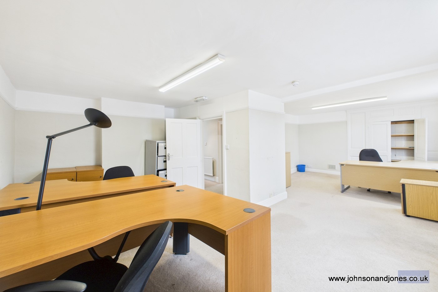 124a Guildford Street, Chertsey, KT16 9AH