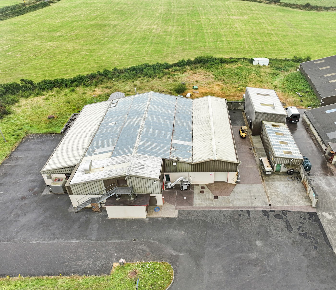 Unit 2, Ballinaboula Industrial Estate, Dingle, Co... - BidX1