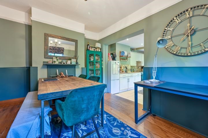 1 St Marys Cottages, Perry Hill, Worplesdon, Guildford, Surrey, GU3