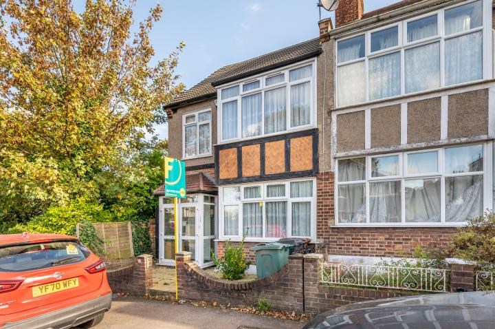 Winchester Road, London, E4