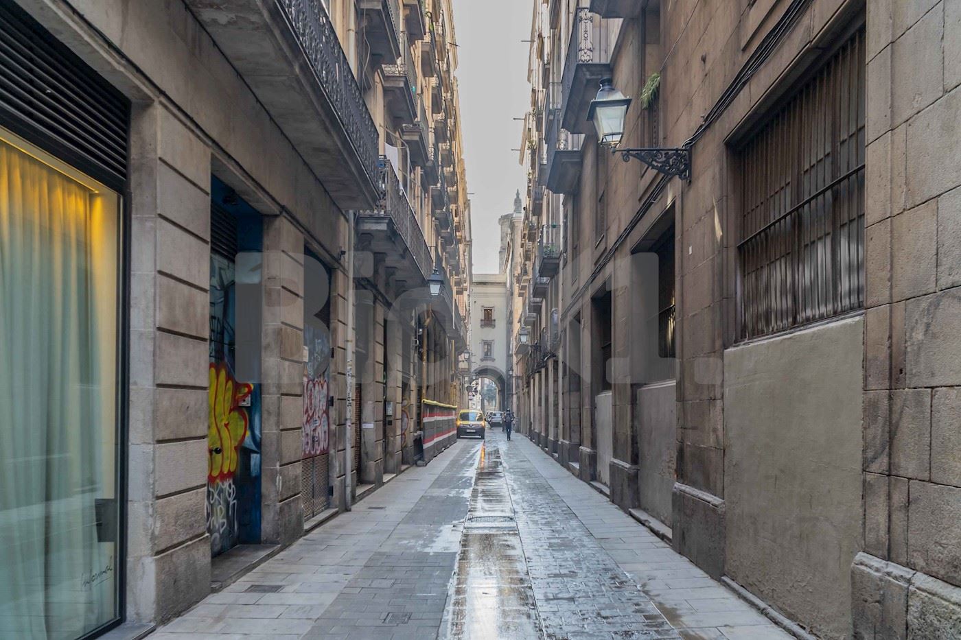 Calle D´en Serra, El Gòtic, Barcelona 1/33