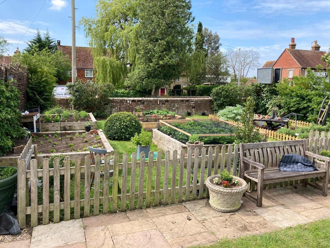 The Three Crowns, Wisborough Green, RH14 0DX