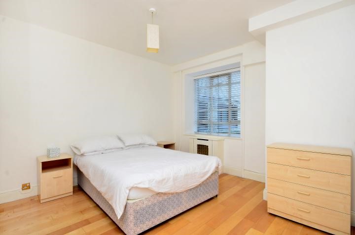 Flat A, 4-5 Hyde Park Place, Hyde Park, W2 2LH