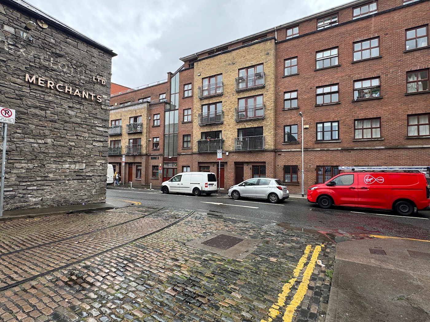 Apt 96, Block E, Blackhall Square