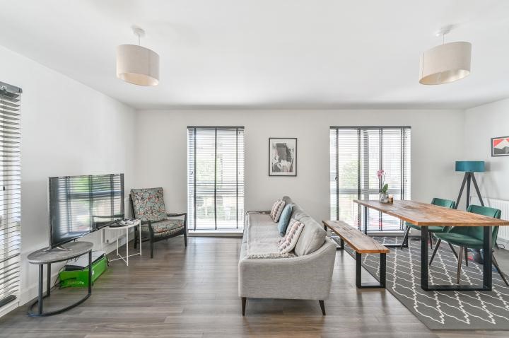 22 Westmead Court, Adenmore Road, London, SE6