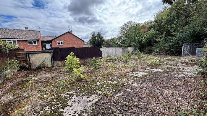 Land at 234 Lynch Hill Lane, Slough SL2 2PX, United Kingdom