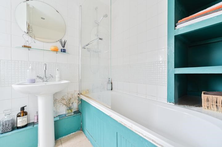 Fallsbrook Road, London, SW16