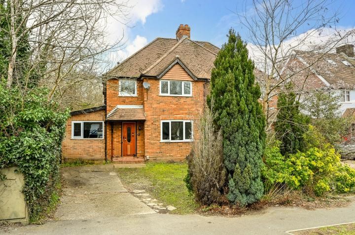  Ashenden Road, Guildford, Surrey, GU2 1/16