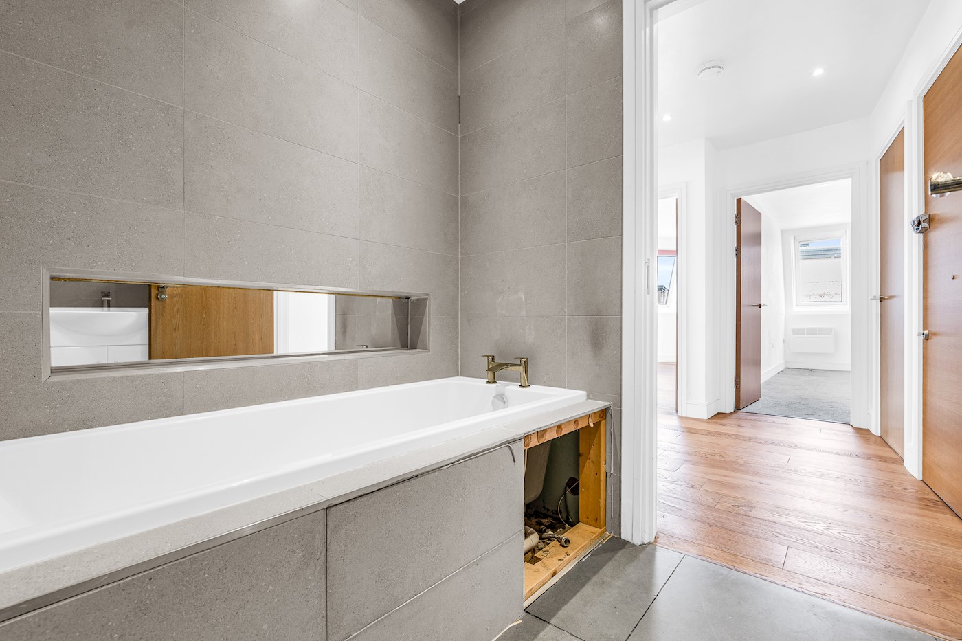 1 Market Court, Railway Street, Hertford, SG14 1BA