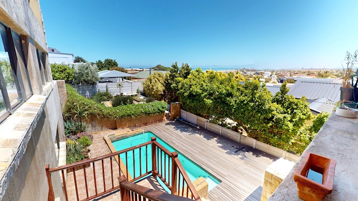 Gordons Bay, South Africa
