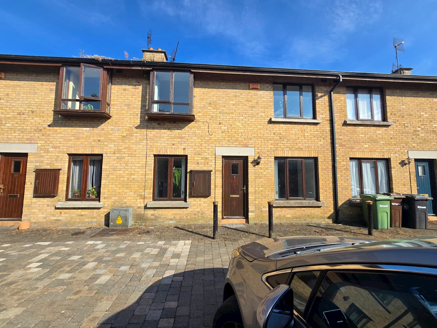 8 Old Court House, Market Square, Collon