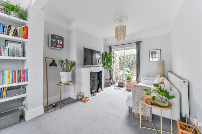 69 Robson Road, London, SE27, United Kingdom