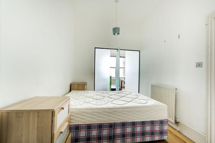 Queens Gate, London, SW7