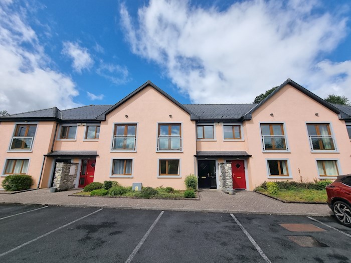 21 Lakeview Cottages, Boru Walk, Killaloe, Co. Clare, Ireland