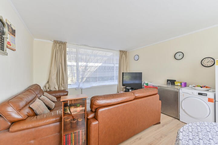 Delphian Court, Leigham Court Road, London, SW16