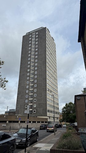 Flat 174, Park South, Austin Road, London, SW11 5JN, Ηνωμένο Βασίλειο