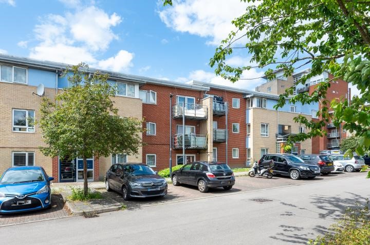 Wellspring Crescent, London, HA9 1/10