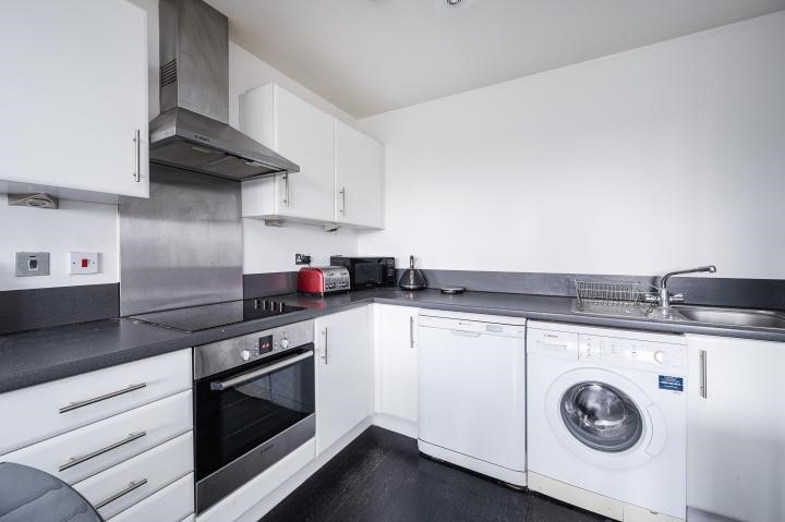 94 Roundwood Court, Meath Crescent, London, E2