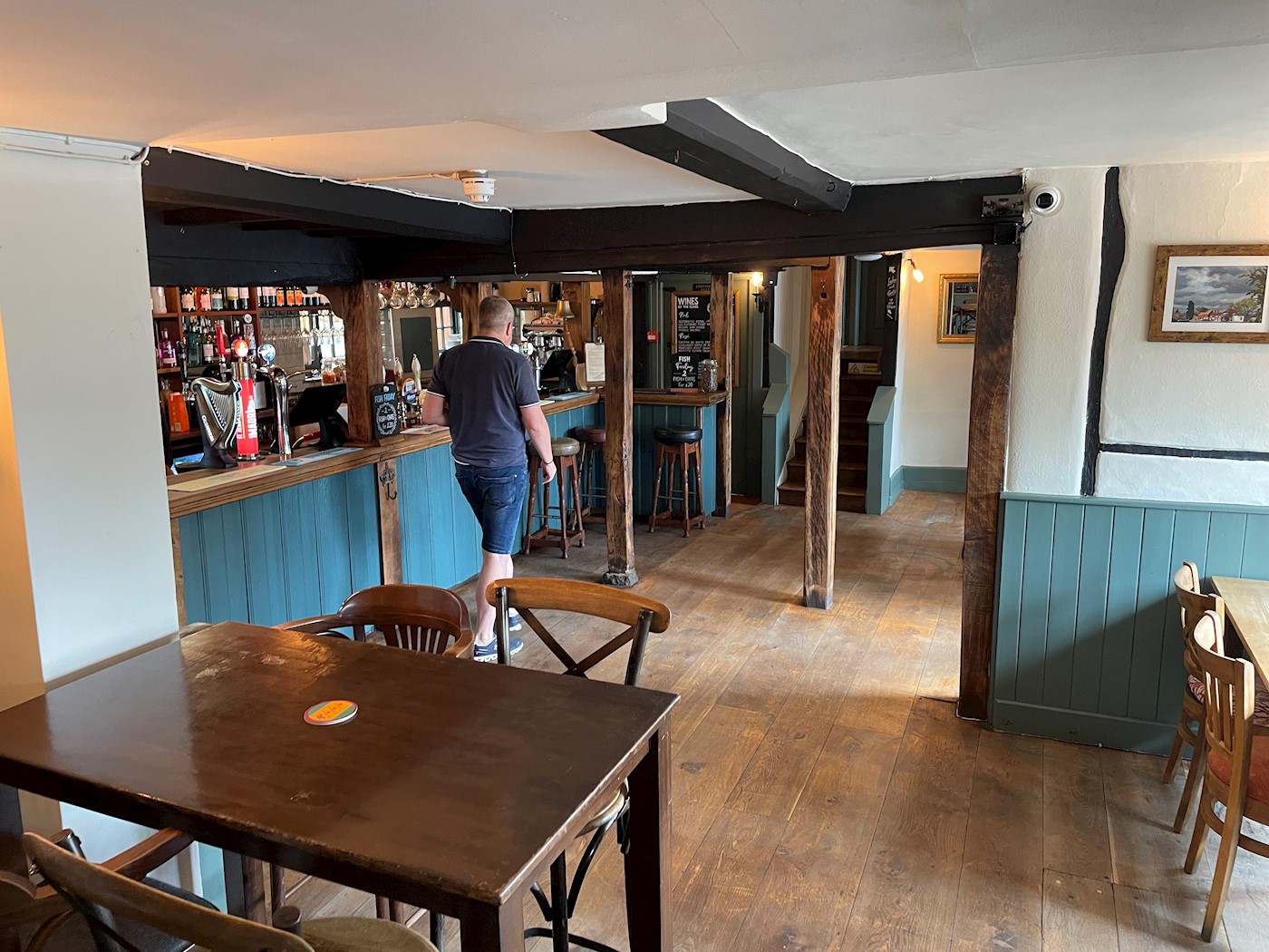 The Three Crowns, Wisborough Green, RH14 0DX