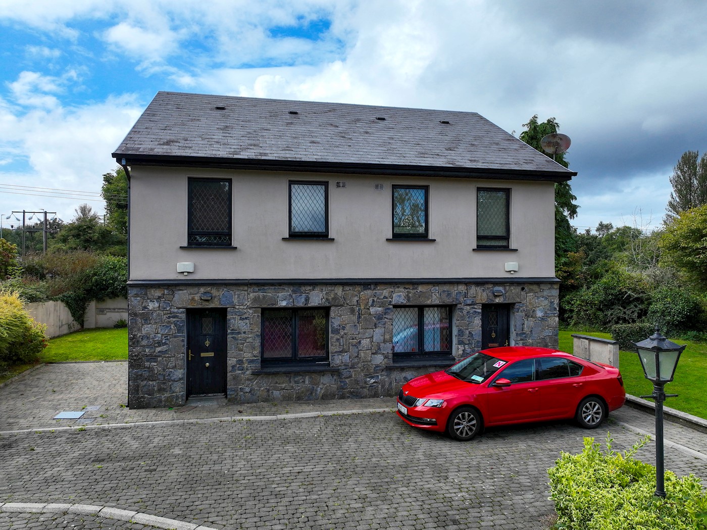 6 & 7 Saint Annes, Lower Dangan, Co. Galway, H91 P7YF 1/7