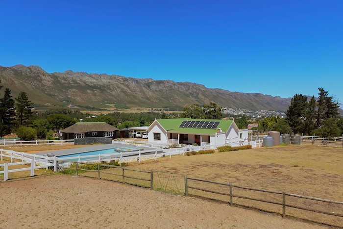 Equestrian Smallholding in Helderberg, South Africa