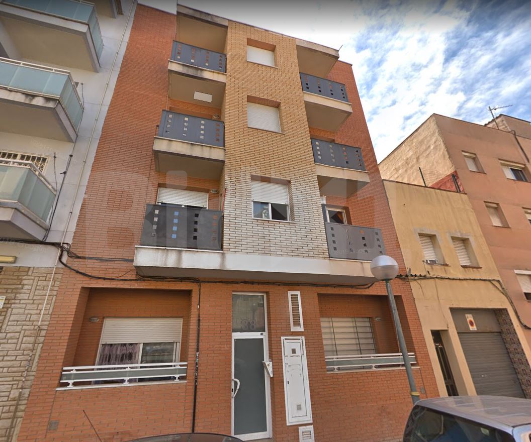 Calle Tres, Bonavista, Tarragona 1/27