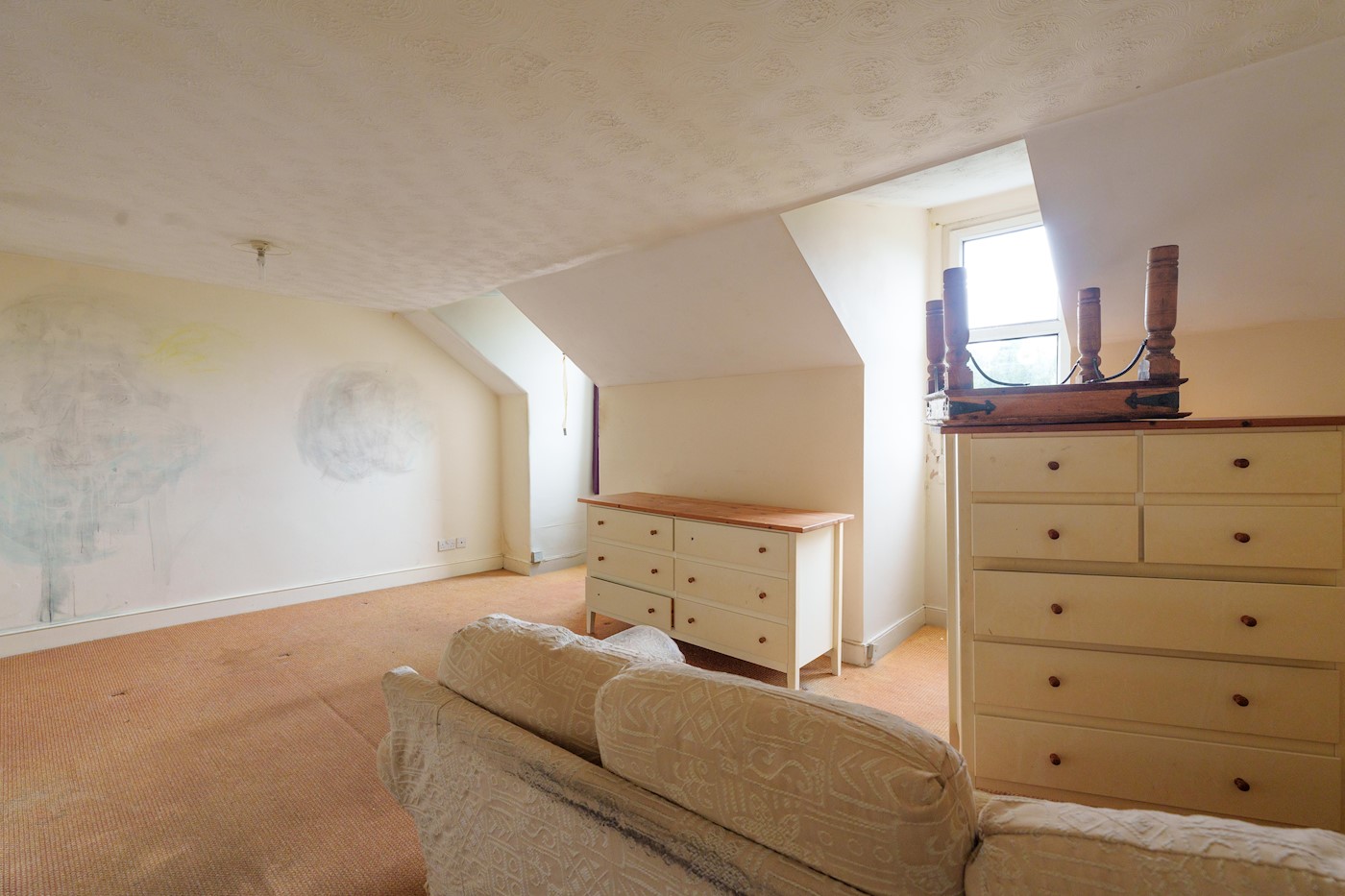 34 Newbridge Hill, Bath, BA1 3PU