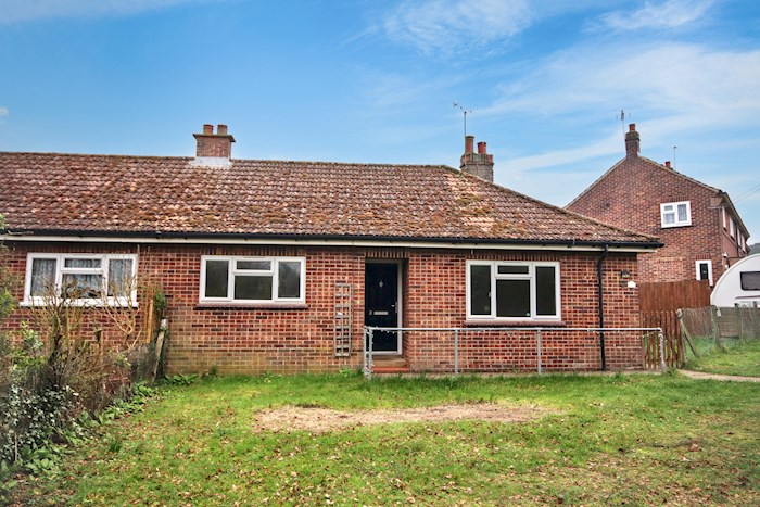 2 Watton Road, Little Cressingham, Norfolk IP25 6ND, United Kingdom