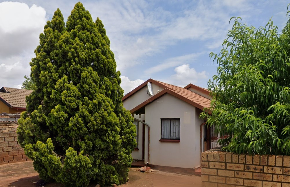 41, Mpse Street, Protea Glen Ext 2, Gauteng, South Africa 1/4