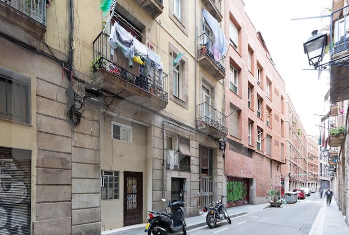 Calle Santa Madrona, Barcelona, Spain