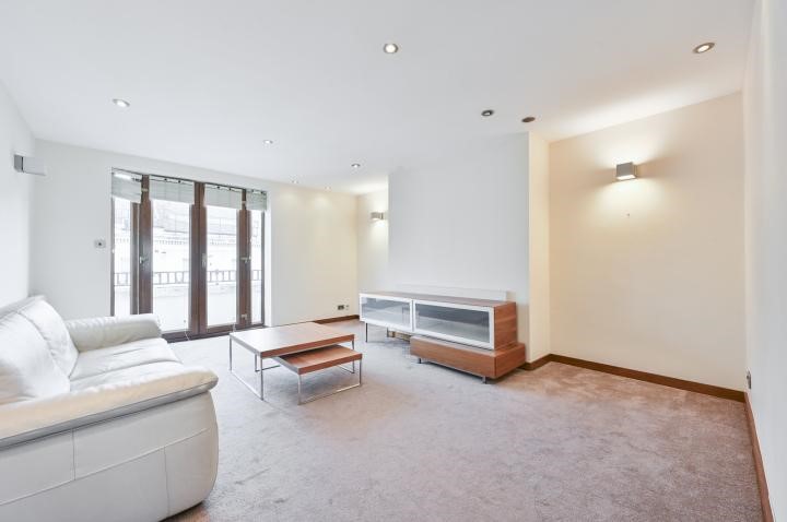 9 Radnor Lodge, Sussex Place, London, W2